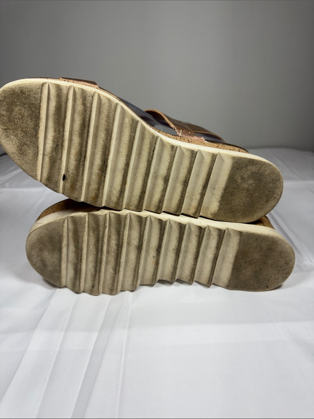 Madden Girl Rose Gold Cork Platform Sandal 8 leather - Picture 6 of 8
